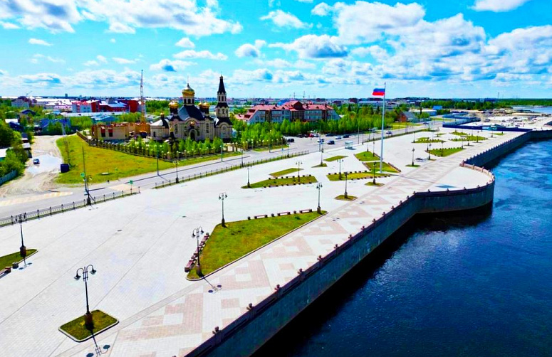 Bank protection and embankment improvement of the Pyakupur River, Tarko-Sale