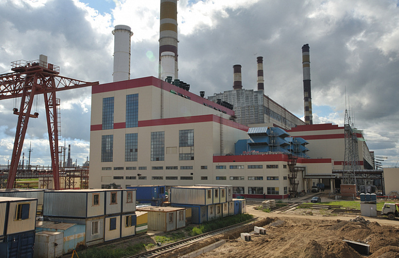 Condensation section of Kirishi SDPP based on the steamgas technology (CCGT-800), Leningrad Region