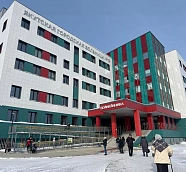 在开业后的前 100 天里，超过 148,000 名雅库茨克居民到访了这家新的公私合营诊所。